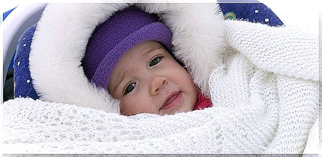 Keeping your baby warm during the cold winter days 