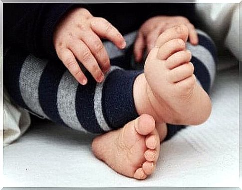 A baby's feet