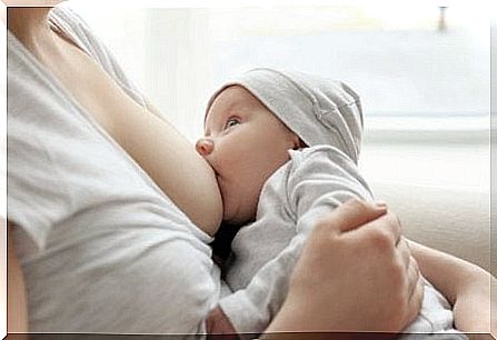 What to do if your baby chokes while breastfeeding